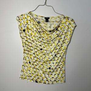 EUC Womens Ann Taylor Petite Small White Yellow Tan Shirt Short Sleeve Top